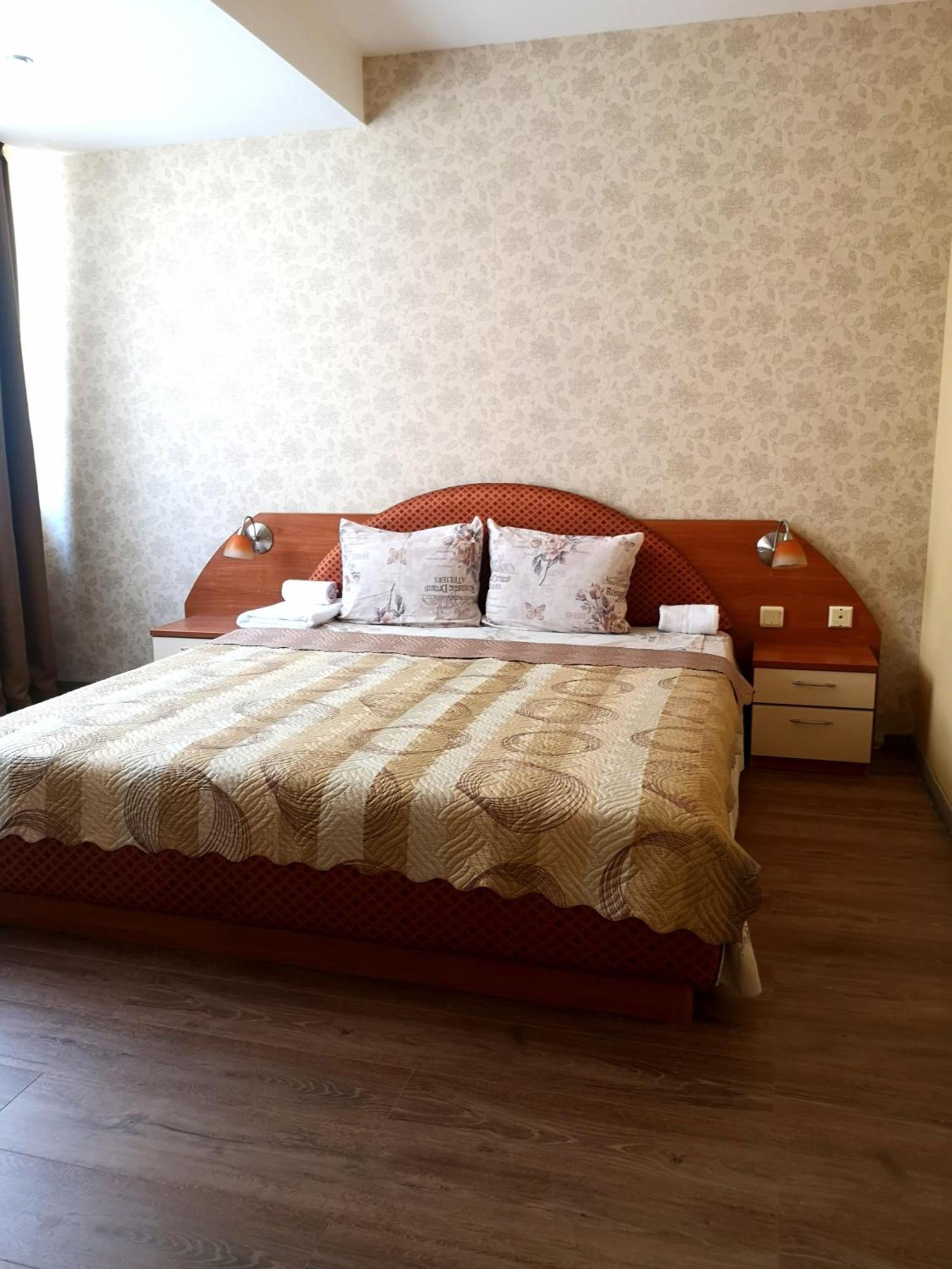 Venice Apartments Sofia Room photo